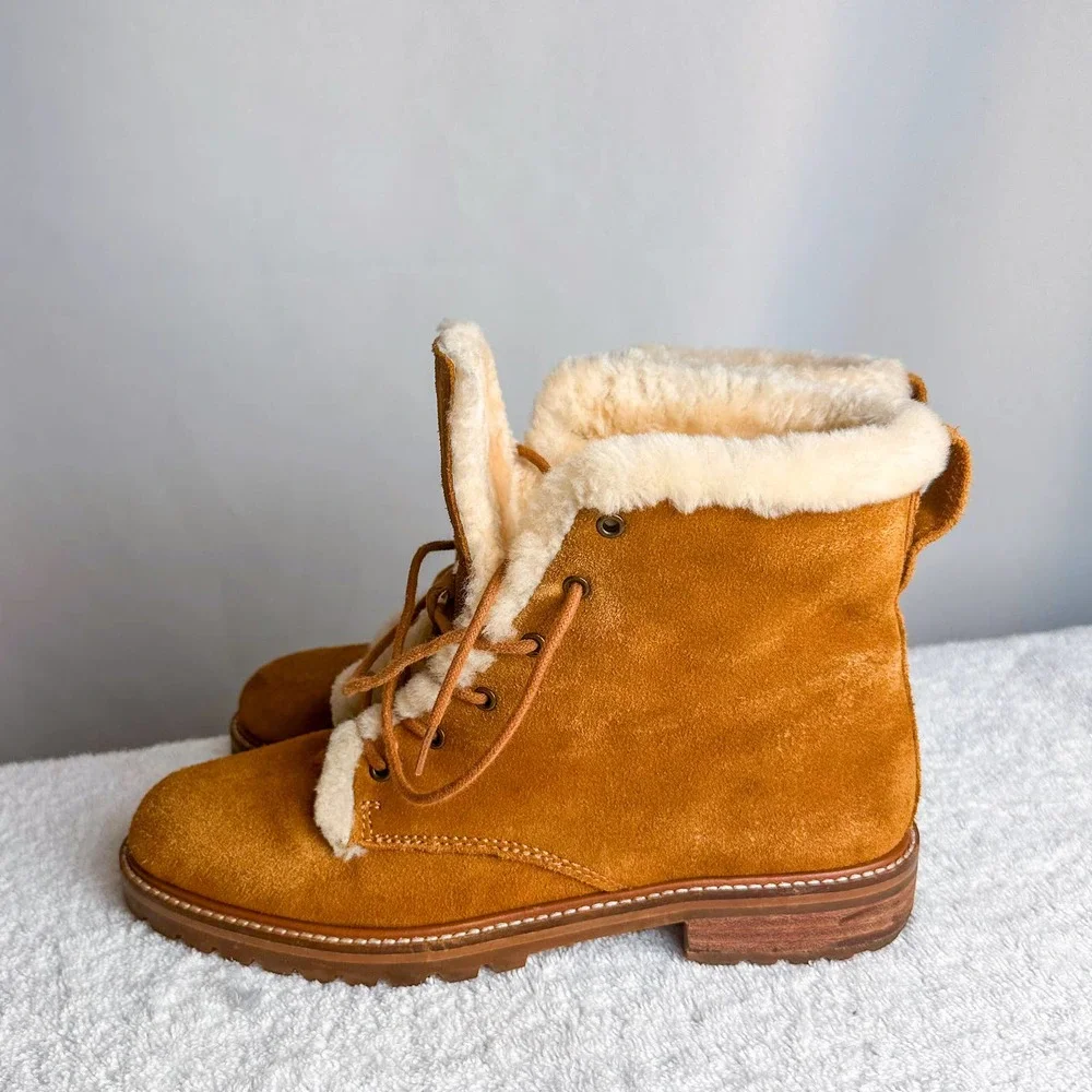 MADEWELL The Clair Lace-Up Boot in Shearling-Lined Suede - Picture 6 of 10